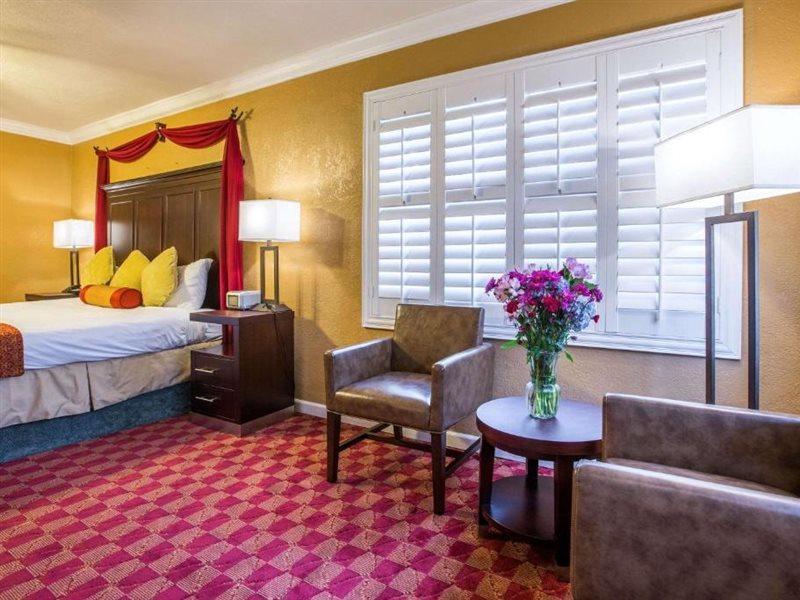 Clarion Collection Wilkie'S Inn Pacific Grove - Monterey Buitenkant foto