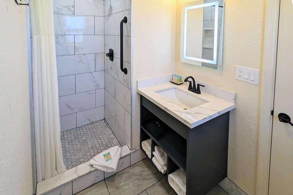 Clarion Collection Wilkie'S Inn Pacific Grove - Monterey Kamer foto