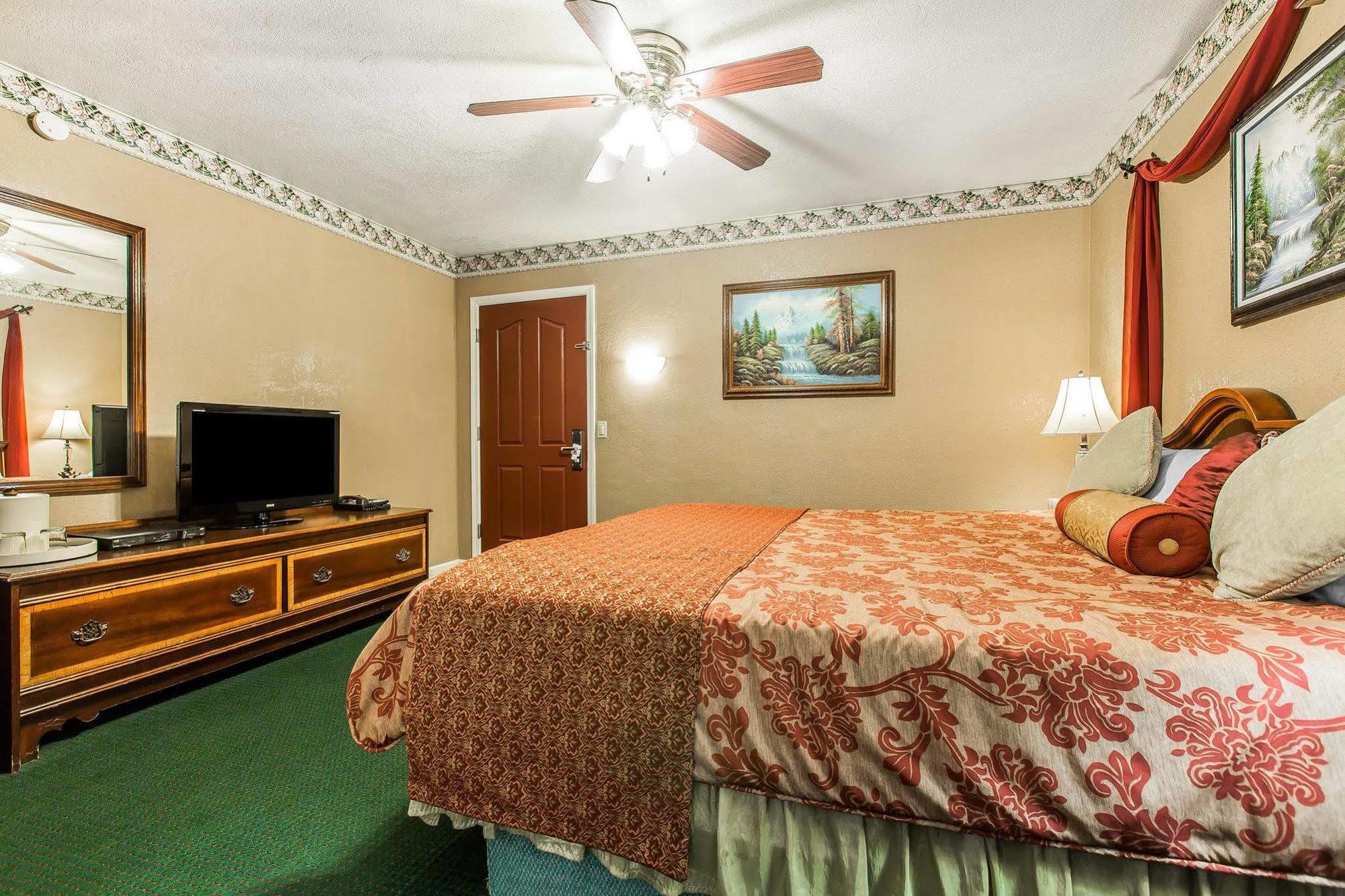 Clarion Collection Wilkie'S Inn Pacific Grove - Monterey Buitenkant foto